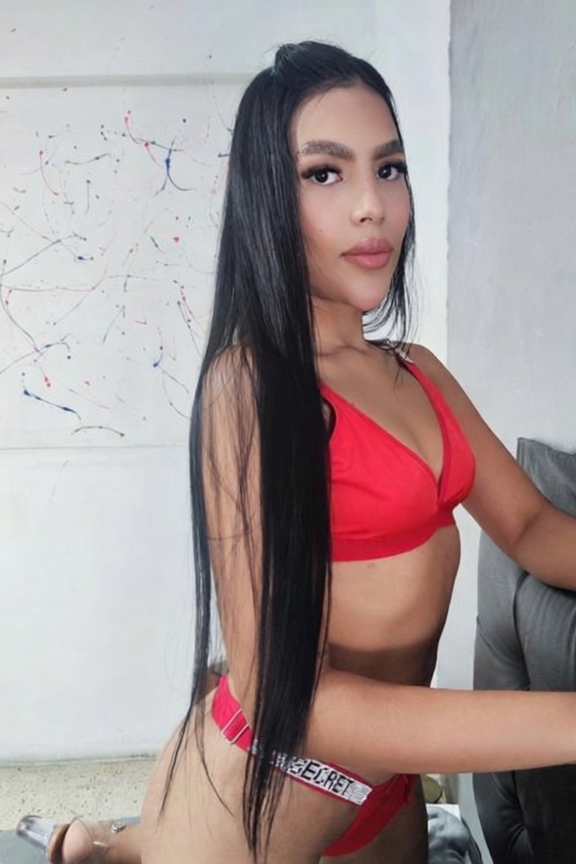 Mia, 22 โ Utrecht